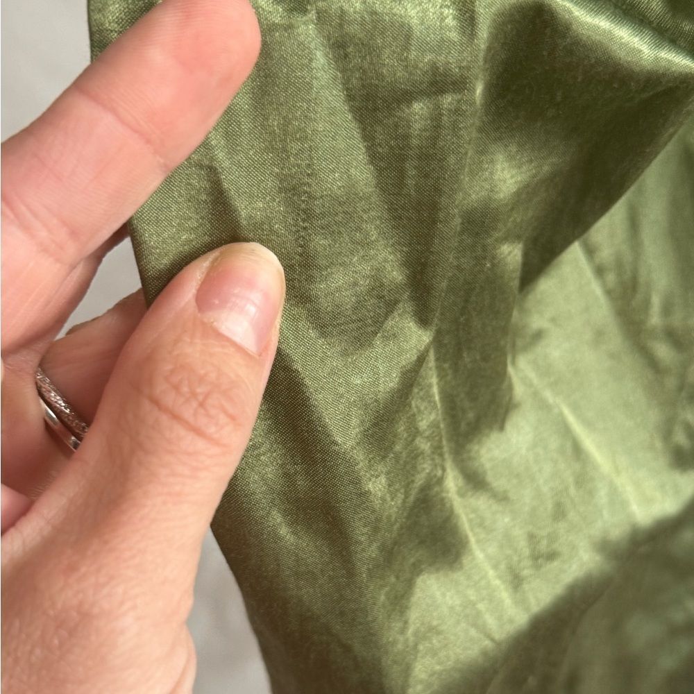 Vince Women’s Sz 10 Metallic Twist Front Cotton Blend Skirt Green - Picture 8 of 9